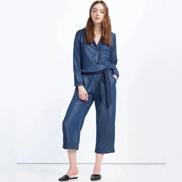 Zara Blue Chambray Wide Leg Denim Look Jumpsuit Size XS NWOT - Picture 1 of 7